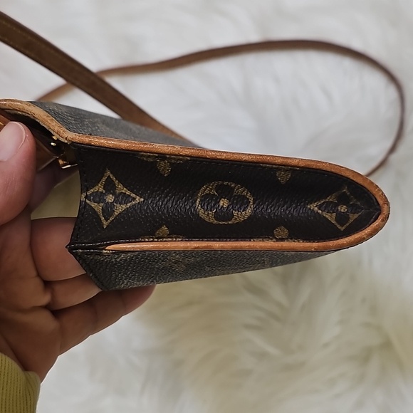 Louis Vuitton LV Shoulder Bag Pochette Twin GM Brown Monogram - Picture 16 of 17